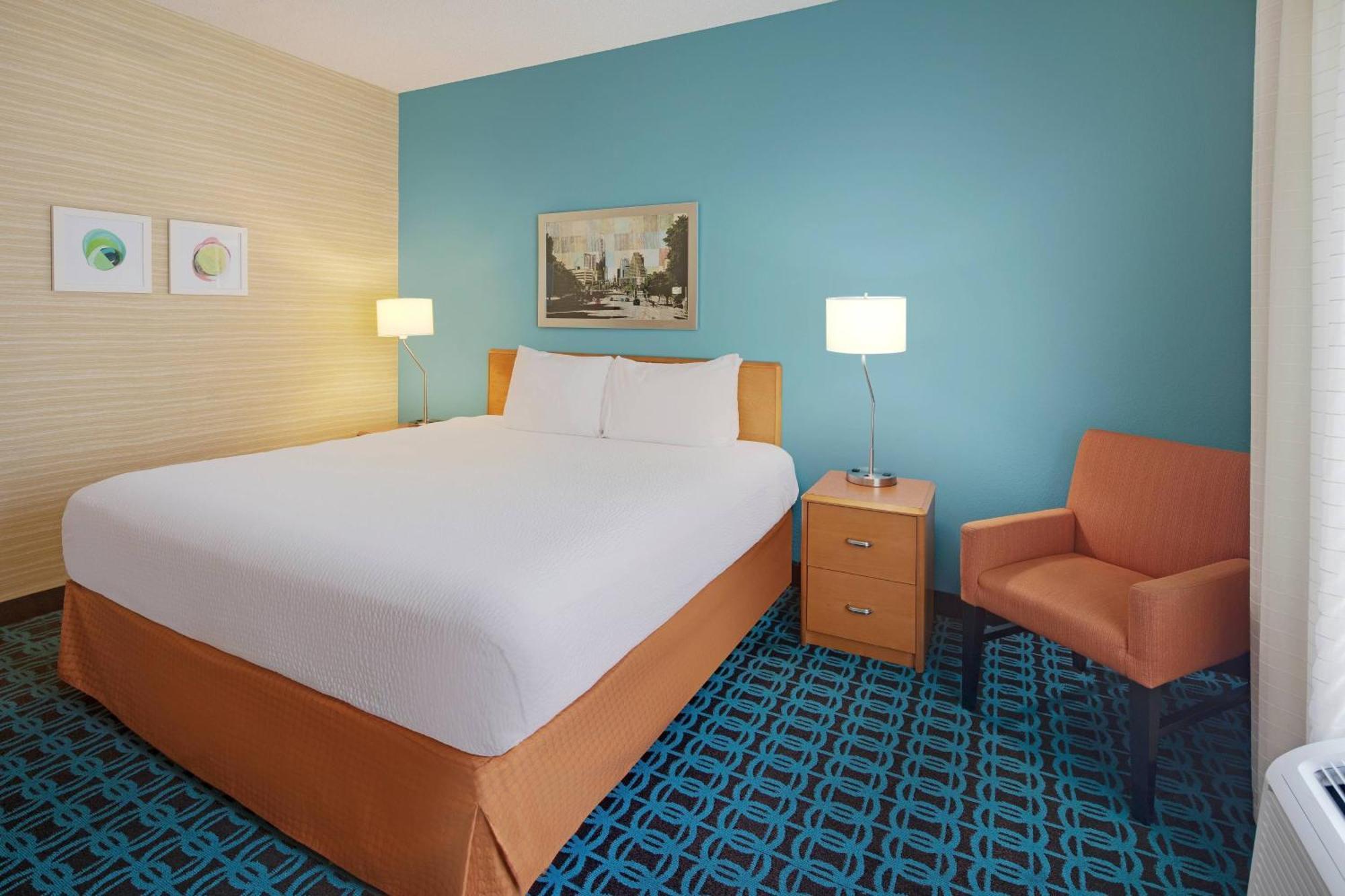 Fairfield Inn & Suites Austin University Area Eksteriør billede