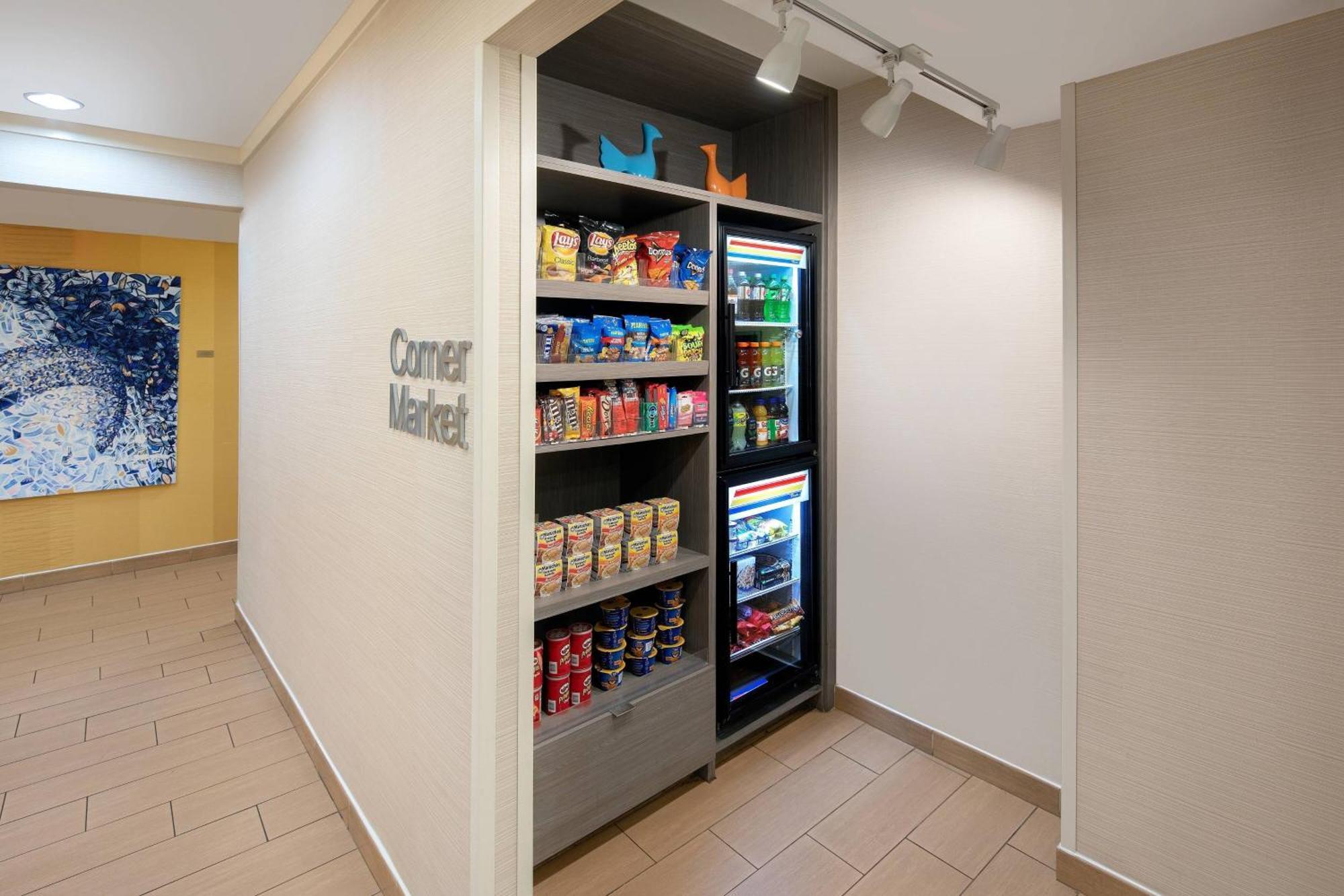 Fairfield Inn & Suites Austin University Area Eksteriør billede