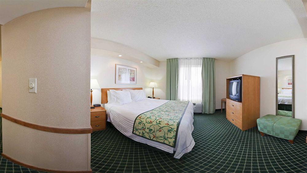 Fairfield Inn & Suites Austin University Area Eksteriør billede