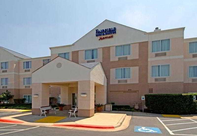 Fairfield Inn & Suites Austin University Area Eksteriør billede